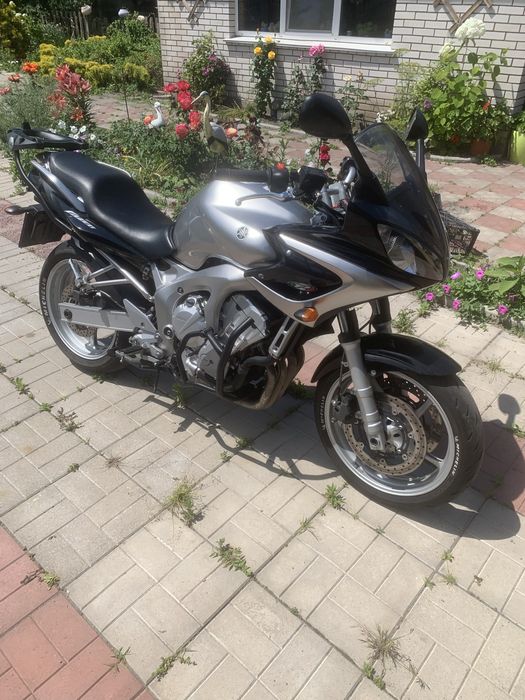 Yamaha fz6s 2004