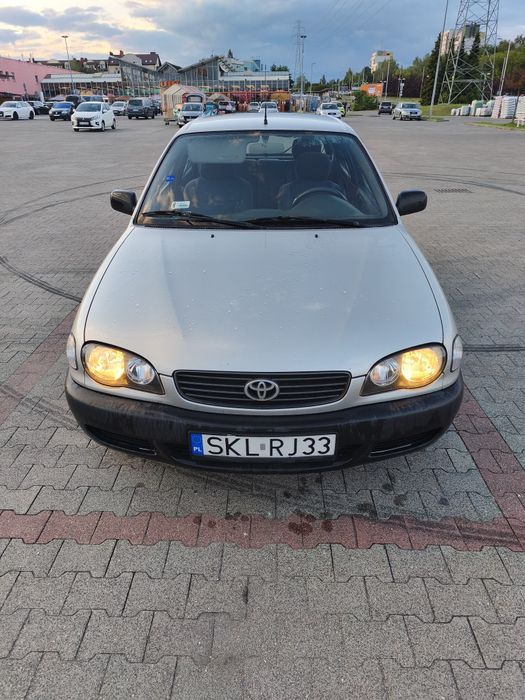 Toyota Corolla e11