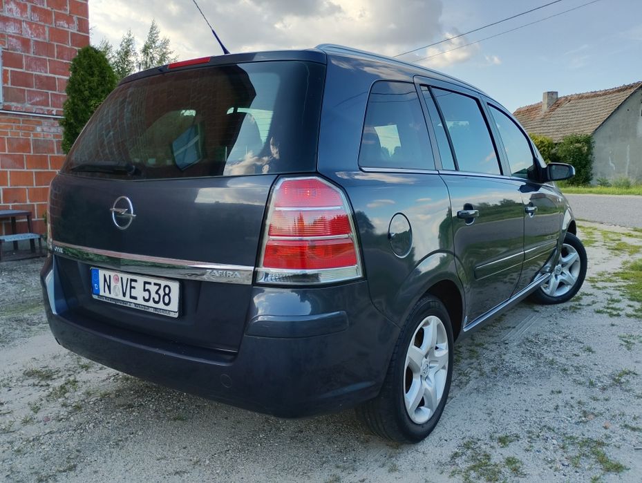 Opel Zafira 1.8 benzyna 2008 rok