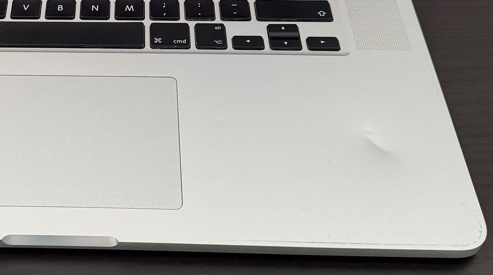 MacBook Pro (Retina) 15,4 meados de 2014