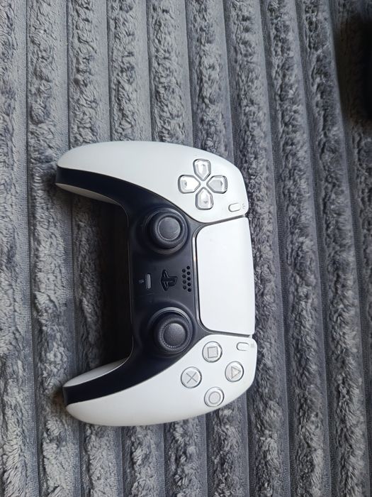 Kontroler/pad PlayStation 5