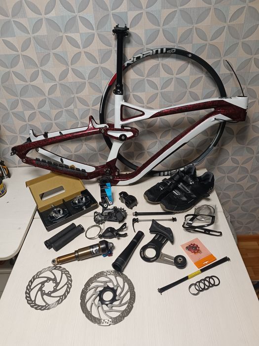 Запчастини до велосипедів