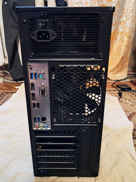 Корпус для ПК Vinga CS210B