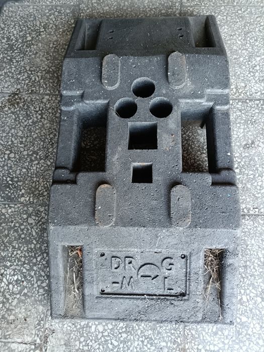 Podstawa pod znak drogowy / stopa PCV gumowa pod u-21 / ogrodzenie