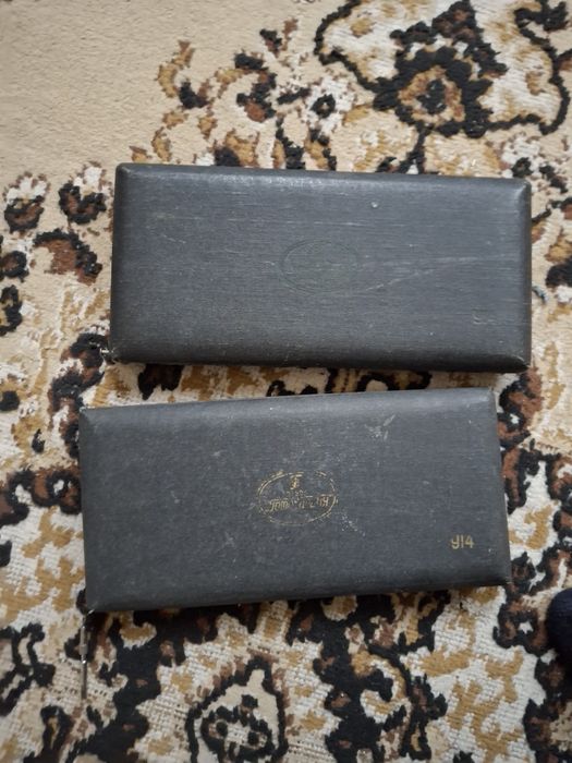 Готовальни чертежные.