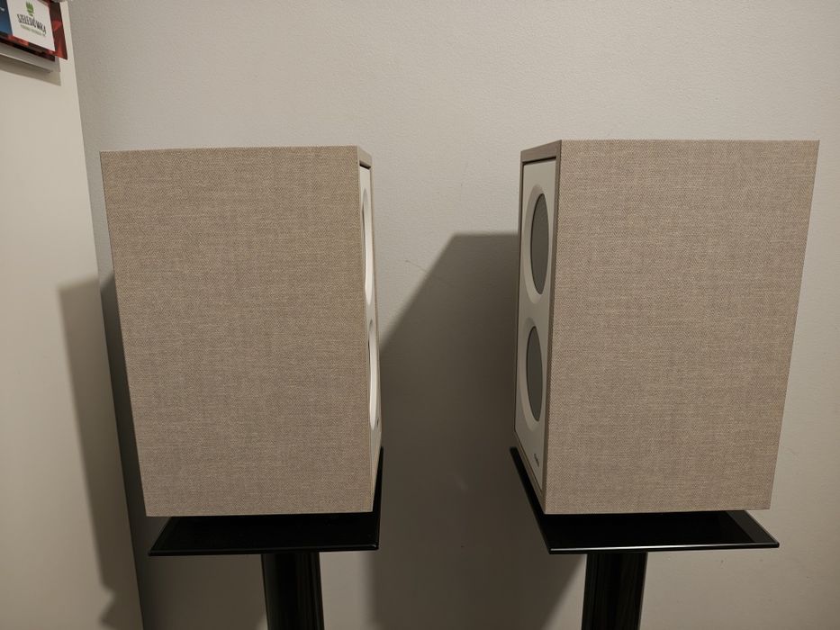 Kolumny podstawkowe Chario Reflex Terza  włoska robota ;)