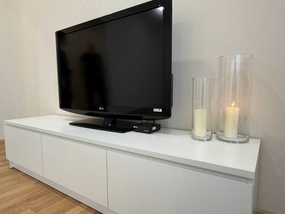 Трикімнатна квартира зайти і жити! Продаж по Є-відновленню!