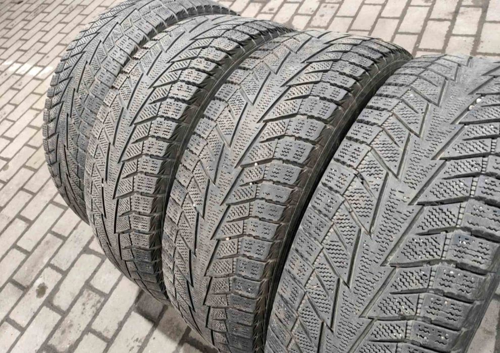 Шини Hankook Winter I*Cept 215/65r16