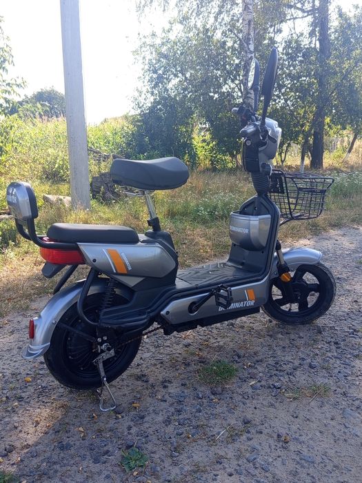 Продам електроскутер