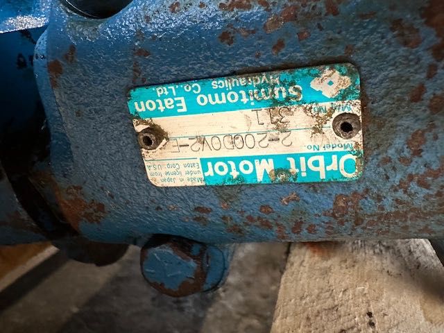 łożysko obrotu z reduktorem do minikoparki