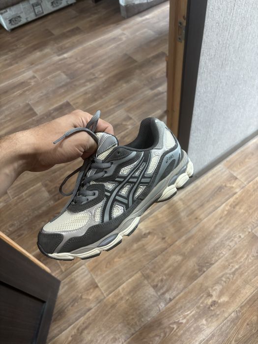 ASICS GEL  - nyc