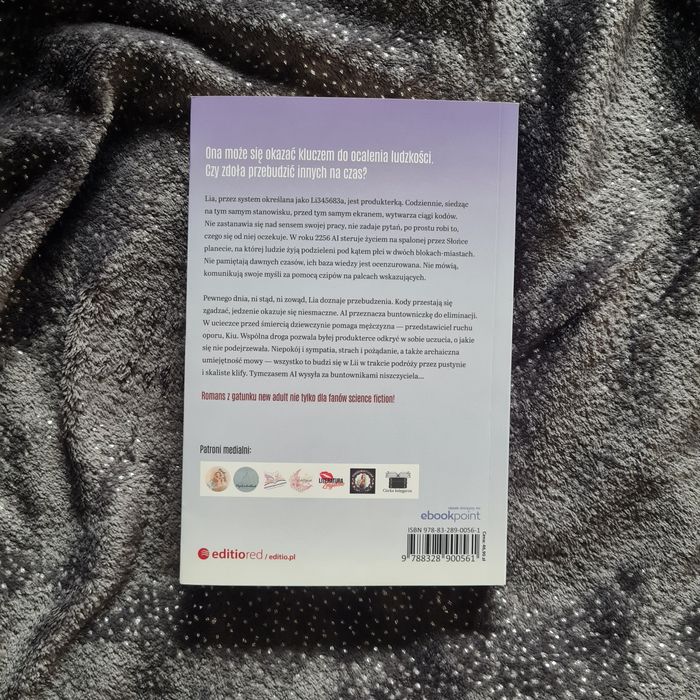 Futuris. Przebudzeni – Ada Tulińska – 2024 – książka