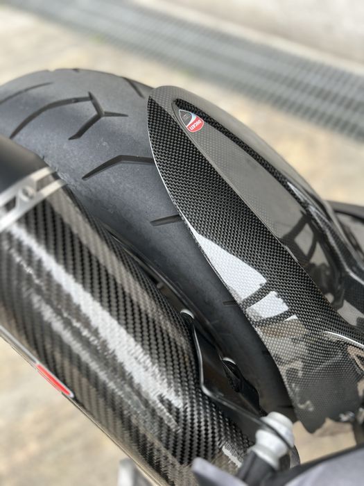 Ducati Monster 1100 EVO