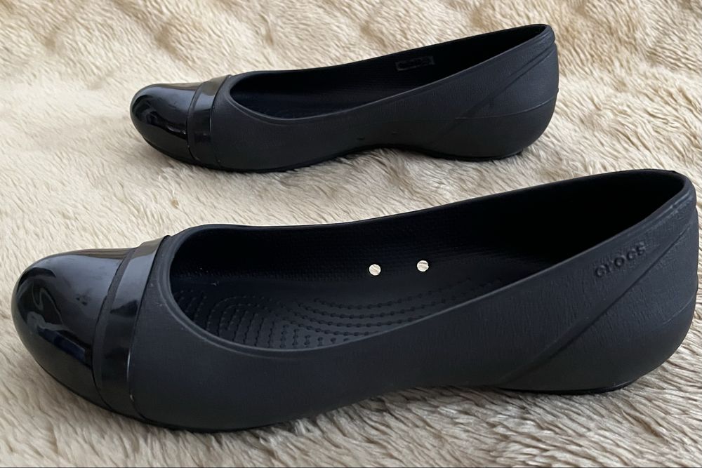 Baleriny Crocs W 9