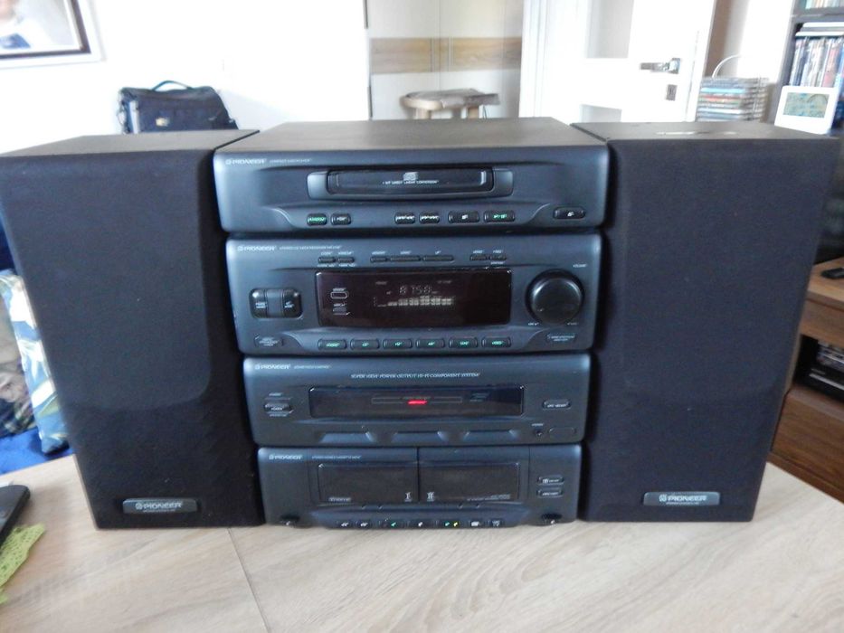 Wieża Pioneer z głośnikami XR-J130