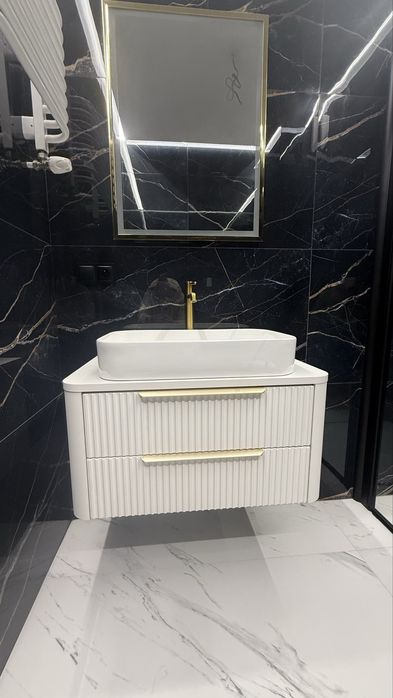 Szafka lazienkowa ze zlewem i bateria 80cm