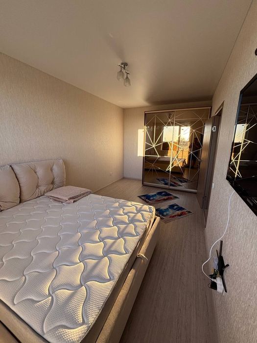 7 Небо здам затишну 1-кімнатну квартиру подобово ( ринок 7 км)