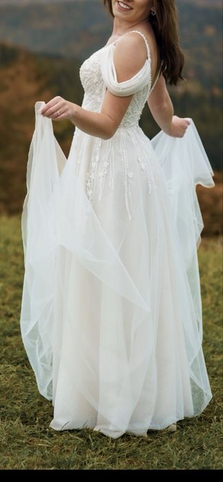 Suknia ślubna Divina Bridal – model Azuryt