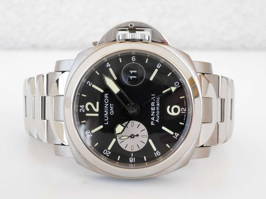 Panerai Luminor GMT Automatic Titanium Black Dial 44