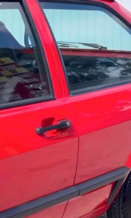 Carro em bom estado 70.000 quilómetros