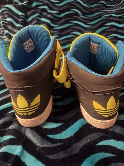 Buty sportowe Adidas Varial Mid rozm.46