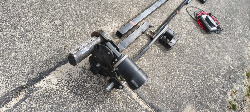 Kompletny MOVER na pilota do przyczepy kempingowej