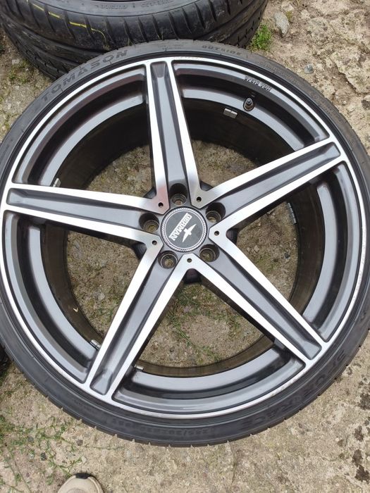 Alufelgi Mercedes Audi VW 5x112 245/30R20 lato