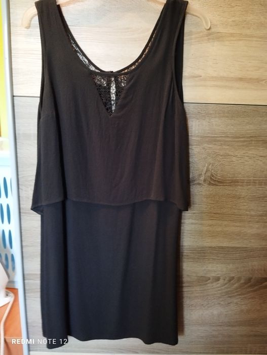 Sukienka na ramiaczkach