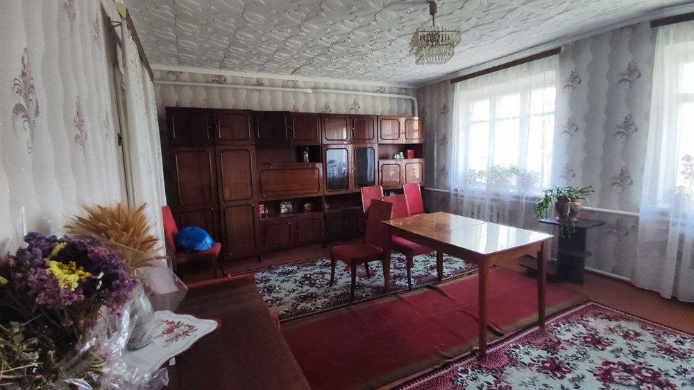 Продаж 1 поверхового будинку