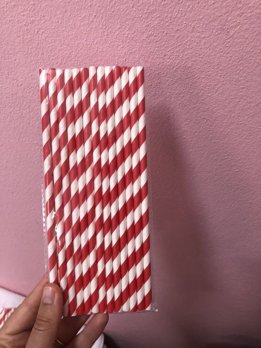 Conjunto de 150 palhinhas de Papel (rosa, azul e vermelho)