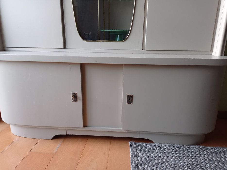 Cristaleira / móvel apoio