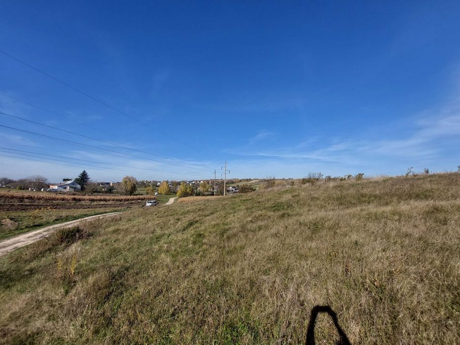 Продам недорогу земельну ділянку