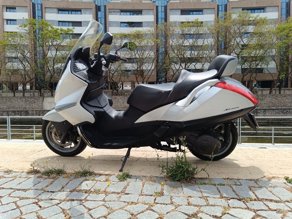 Aprilia atlantic 500 muito bom estado
