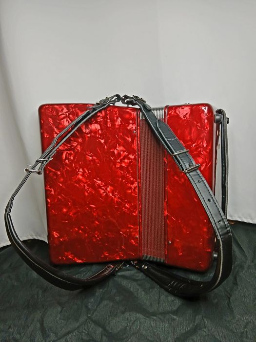 Acordeão de teclas Estrella