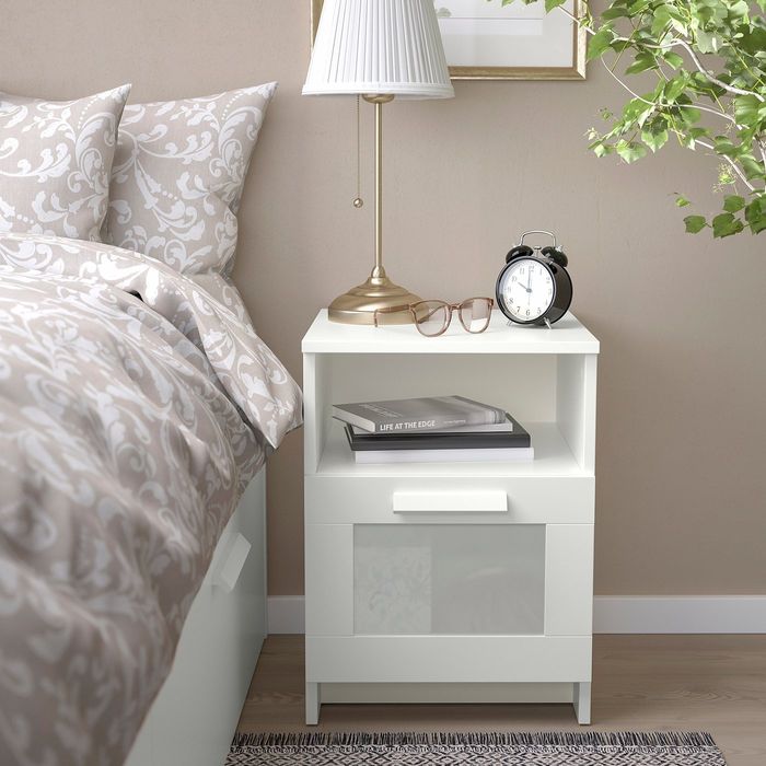 IKEA Brimnes cama, mesa de cabeceira & Vesteroy colchão 160