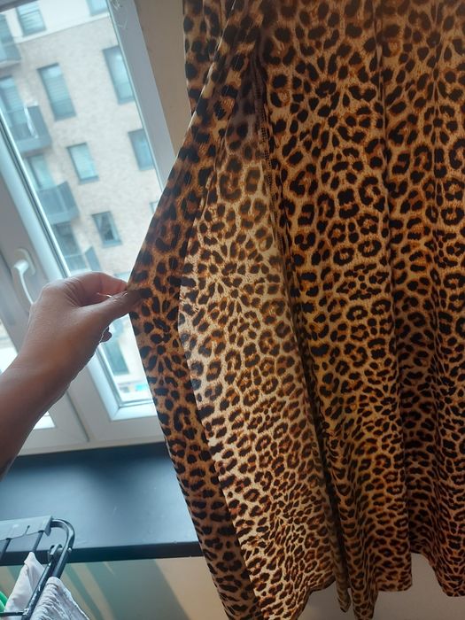 Piękna dlga sukienka panterka xxl