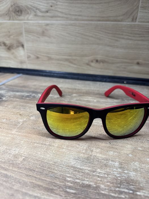Сонцезахисні окуляри Ray Ban Wayfarer RB 2140.