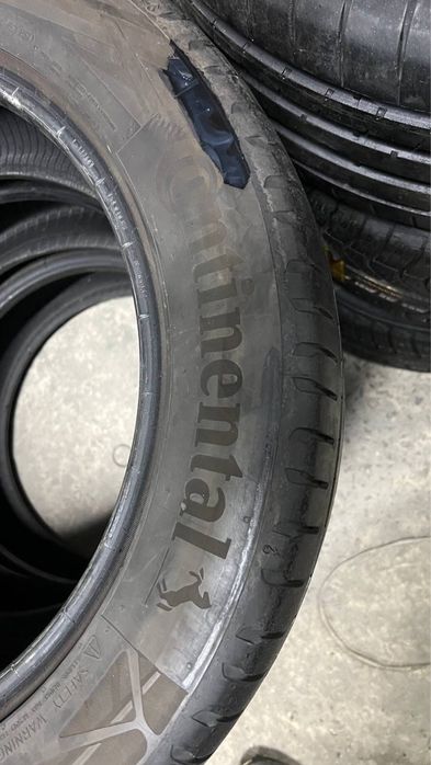 Комплект літньої гуми 225/55/18 Continental