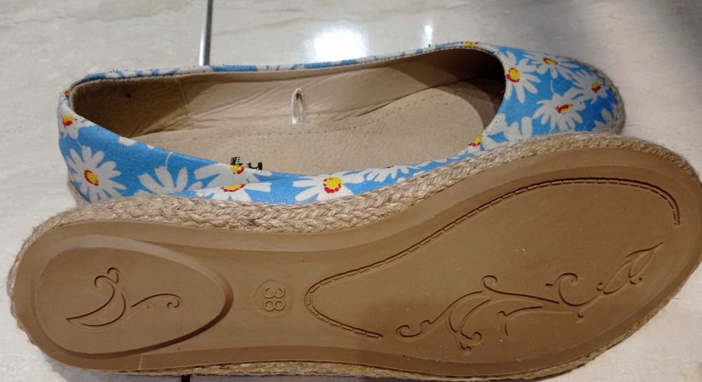 Baleriny w kwiatki rozm 38