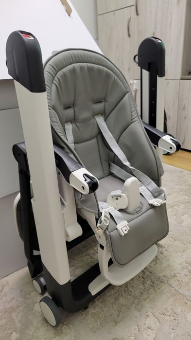 Продам крісло для годування Peg Perego  Siesta follow me