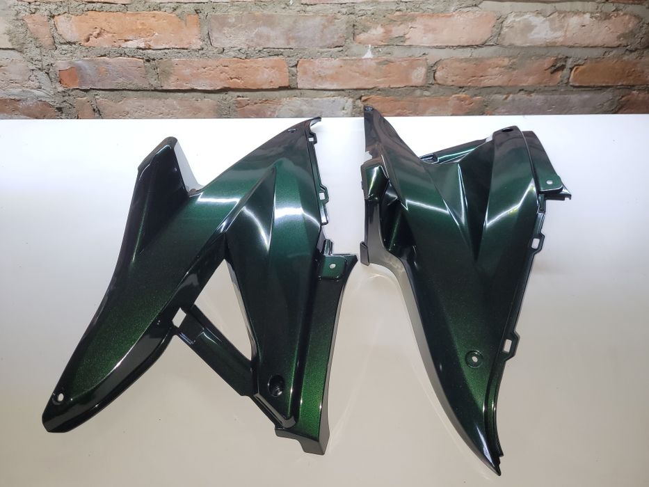 Yamaha Aerox  - zestaw plastików NOWE