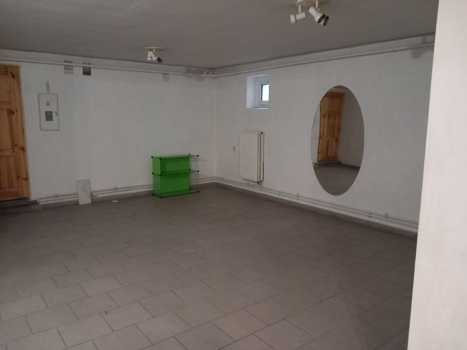 Wynajmę  lokal  73m2