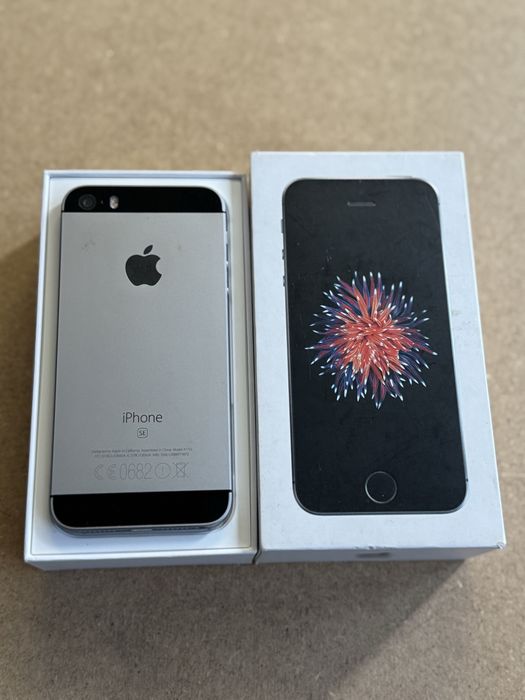 Продам iPhone Se 1 32 gb