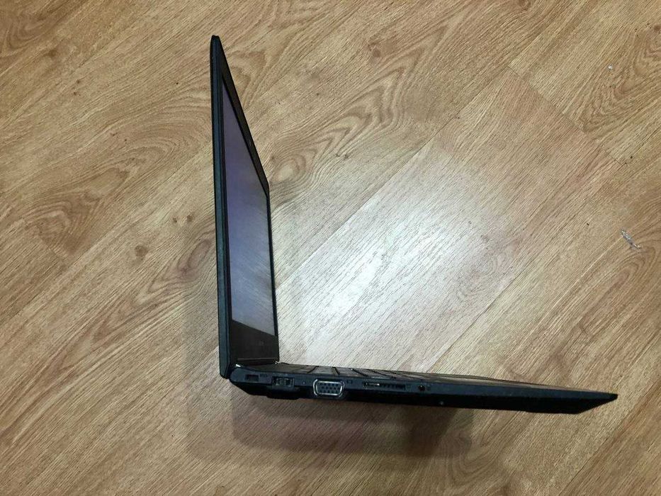 Lenovo E31-80 (13" / і5 / SSD 256Гб / 8Гб)