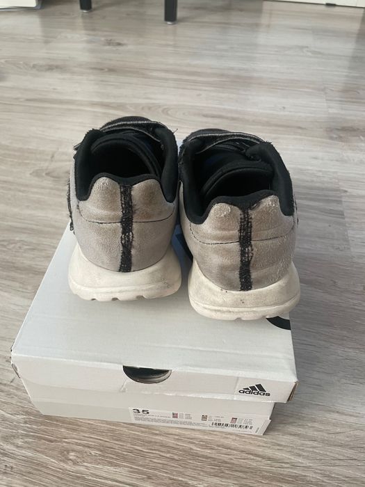 Adidas buty sportowe r. 35