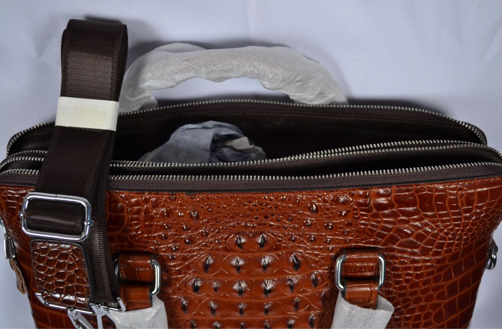 Сумка из натурального крокодила. Новая