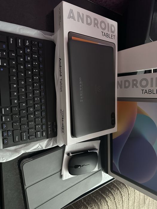 Планшет новий привезений з Велике Британія