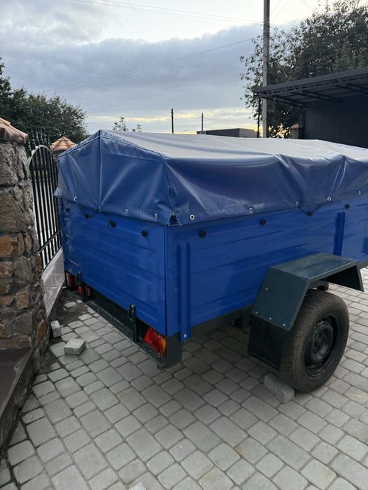 Продаж автомобільного причіпа.