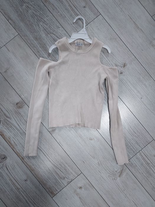 Sweterek stradivarius