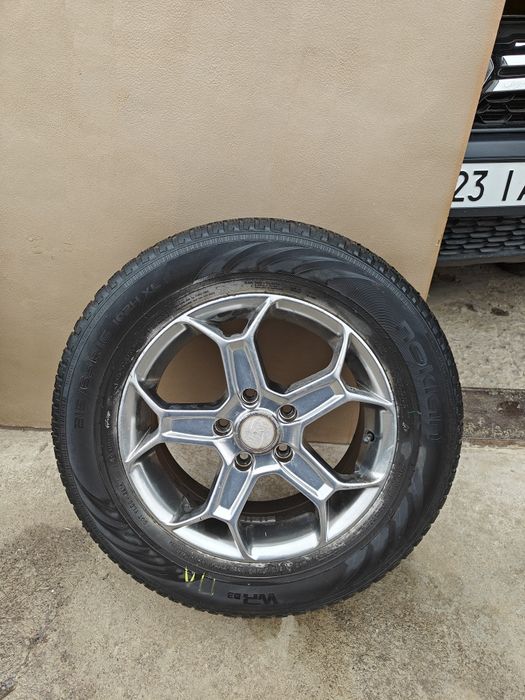 Шина Nokian 215/65/R16